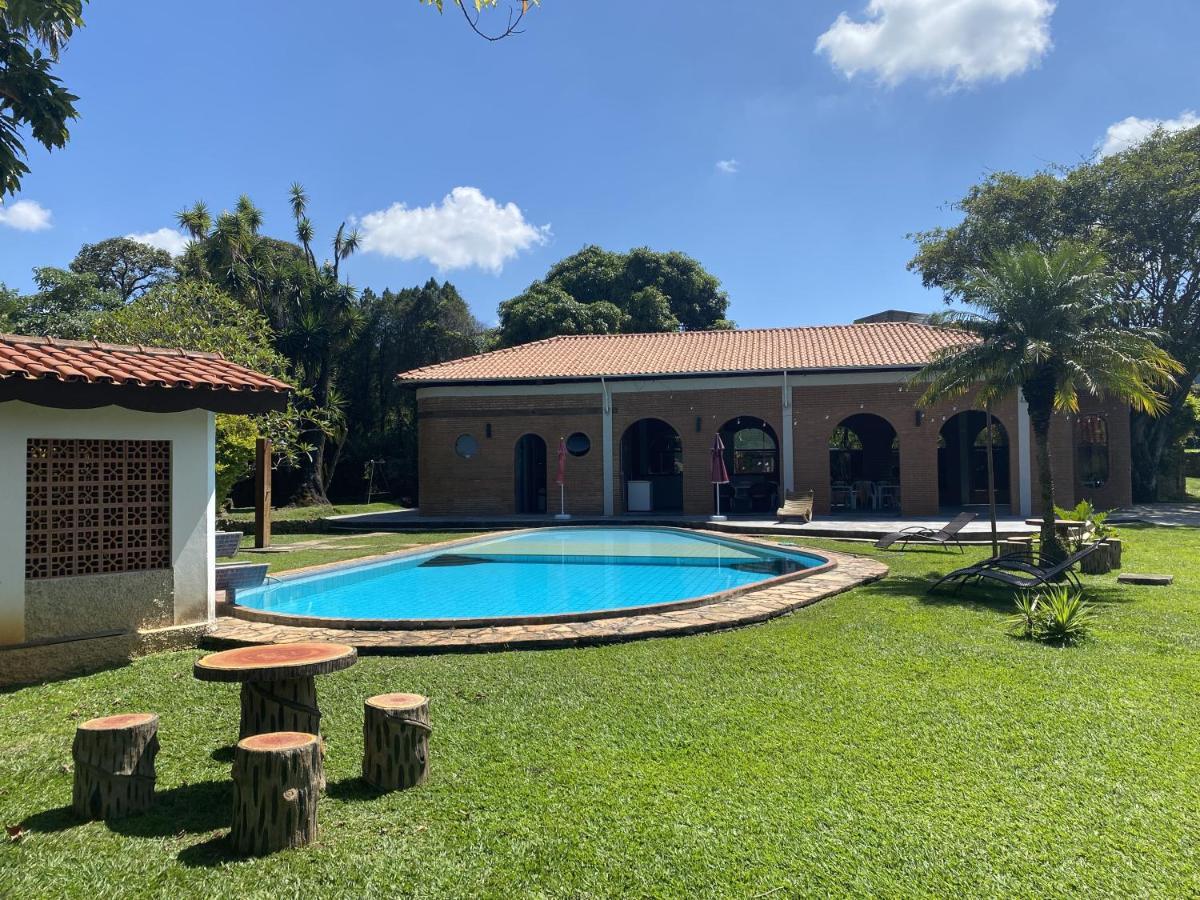 Espaco Emilie Banko Santa Cruz de Minas Exteriér fotografie